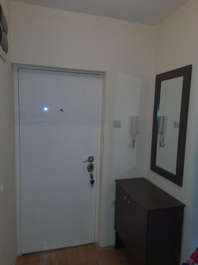 For You Apartman Nis Ngoại thất bức ảnh